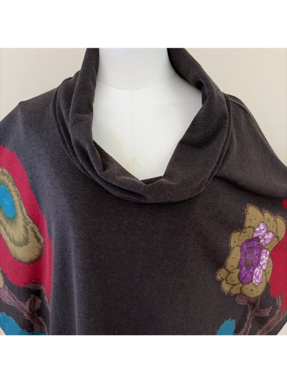 NorthStyle Cowl Neck Poncho Cape Sweater Size XL Brown Floral Artsy Maximalist - Picture 4 of 10